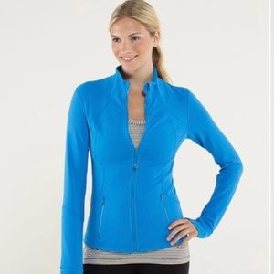 Lululemon Forme Jacket *Cuffins Cornflower, Size 8